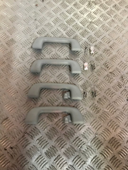 фото №1, Ручки потолок avensis t29 2016