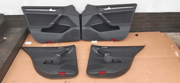 фото №2, Обивка дверь vw golf vii 5 дверь hecbeck combi