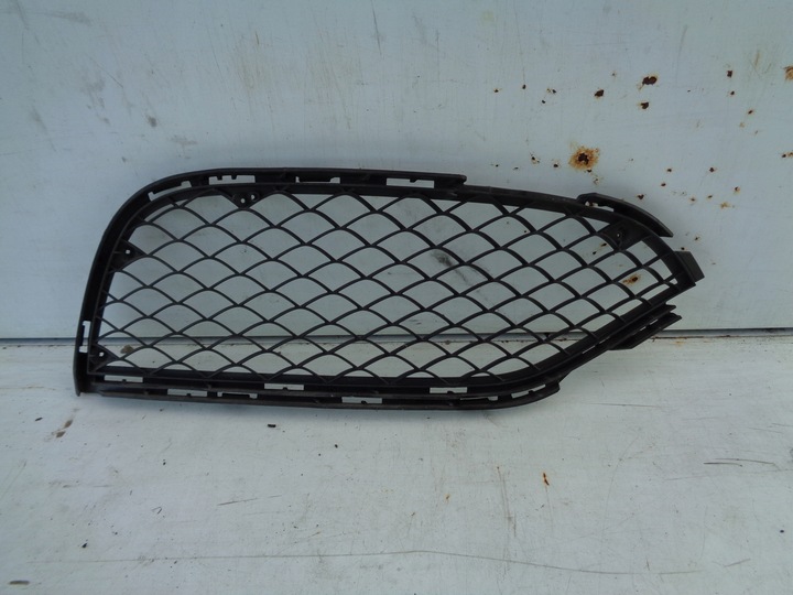 фото №1, Решітка бампера права mercedes c-klasa w205 amg