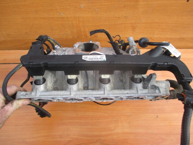 фото №11, Opel astra g h zafira vectra c 1.8 16v z18xe инжектор 90536149 5wk93151