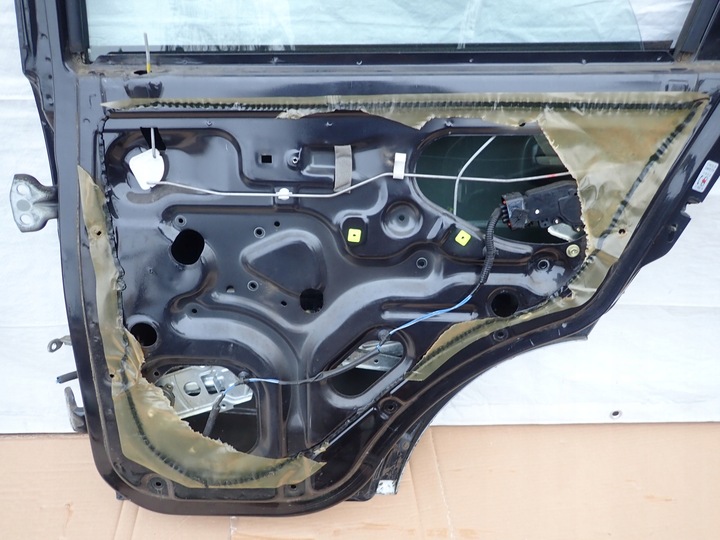 фото №9, Daihatsu terios 01-05 дверь задние правые nf2
