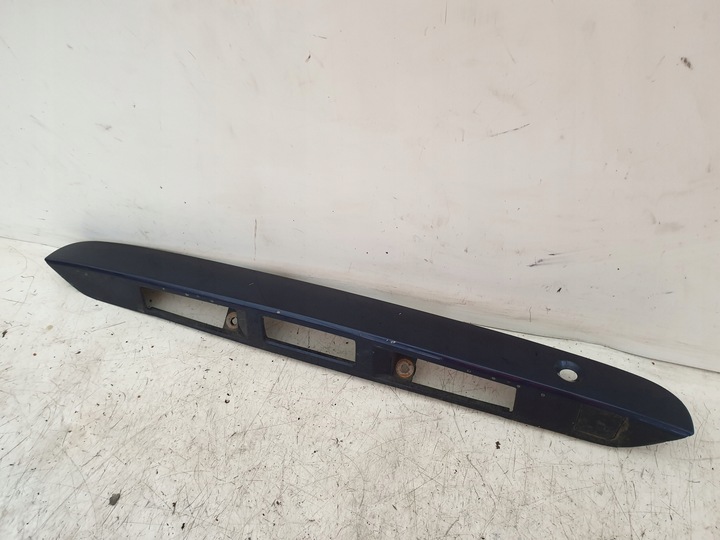 фото №1, Накладка кришки багажника mazda premacy 03r eu