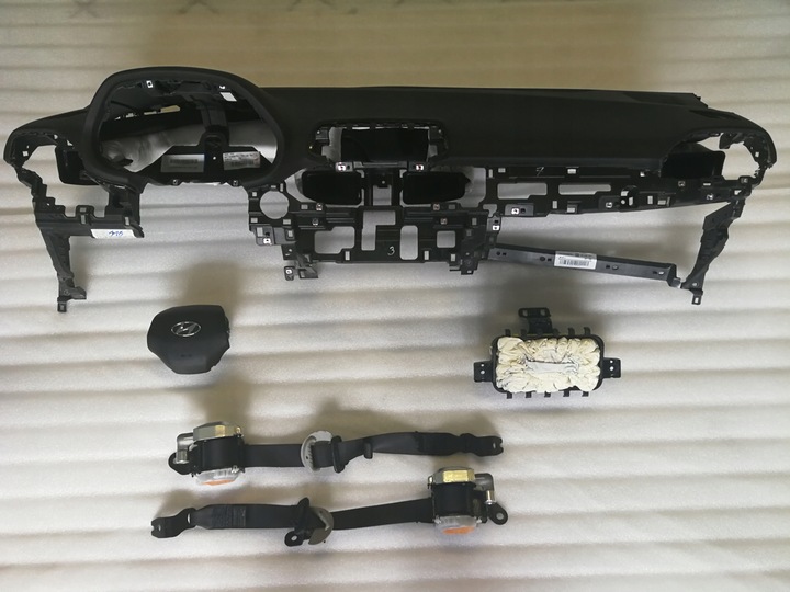 фото №1, Консоль капот hyundai i30 iii подушки подушка безпеки