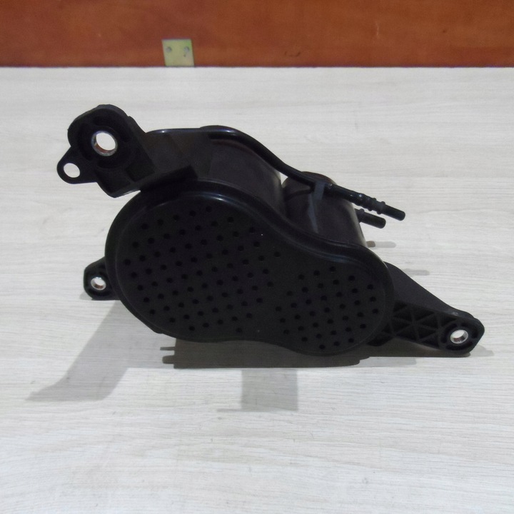 фото №7, Фильтр угольный бак 8k0201799b audi a5 s5 10r