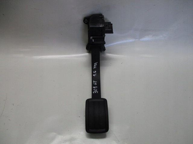 фото №1, Peugeot 308 t9 1.6 hdi педаль газа