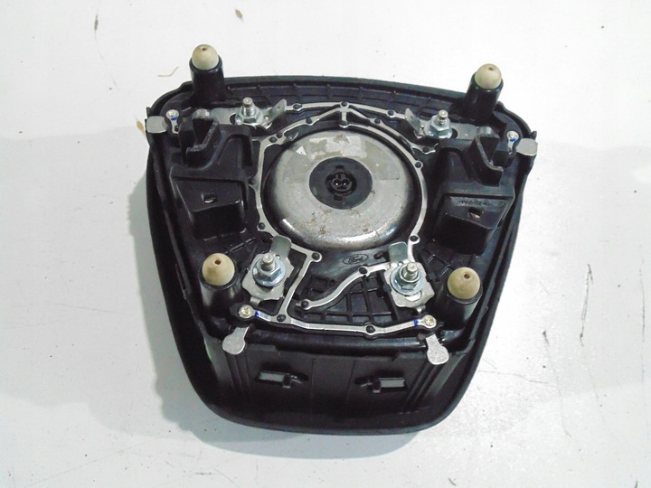 фото №6, Ford fiesta mk8 панель консоль подушка безопасности подушки ремни оригинал демонтаж