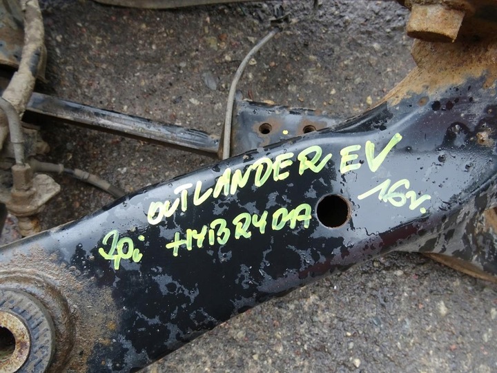 фото №5, Балка ось зад подвешивание outlander iii гибрид 2.0