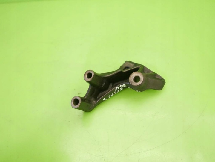 фото №7, Кронштейн двигателя toyota yaris i fl 1.0 vvti 03-05