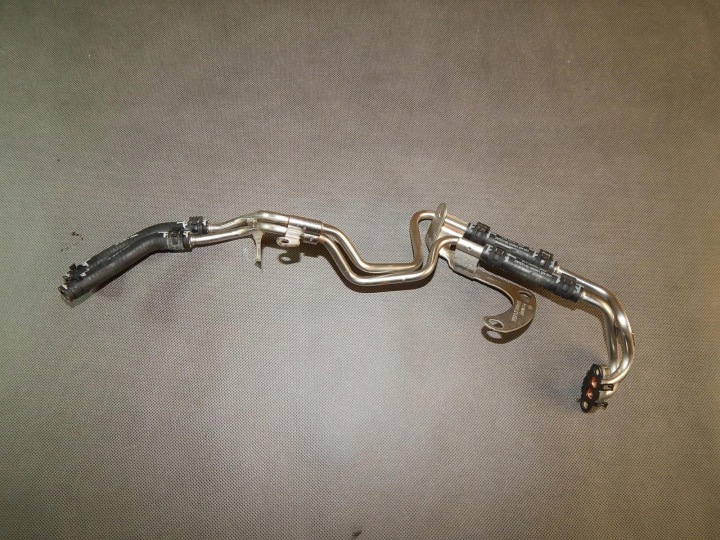 фото №1, Skoda rapid трубка  труба основний  04c121497g