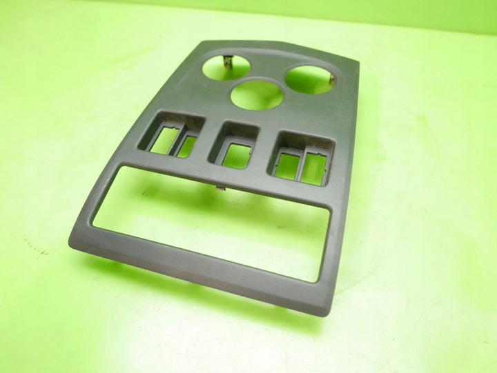 фото №5, Рамка радіо консолі панелі dacia logan i 04-06