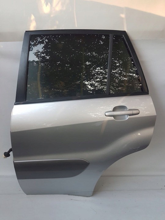фото №1, Toyota rav4 rav-4 00-05 двері лівий зад задні