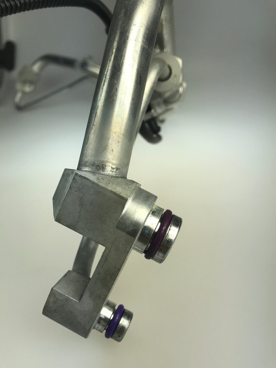 фото №4, Audi a3 8v шланг кондиционера 5q1816738d