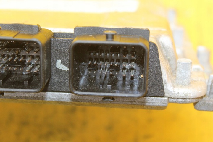фото №5, Блок управления двигателя peugeot 307 2.0 hdi 0281010779