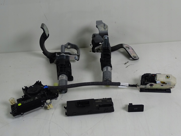 фото №1, Audi q7 4m доводчик крышки комплект 4m0827851a