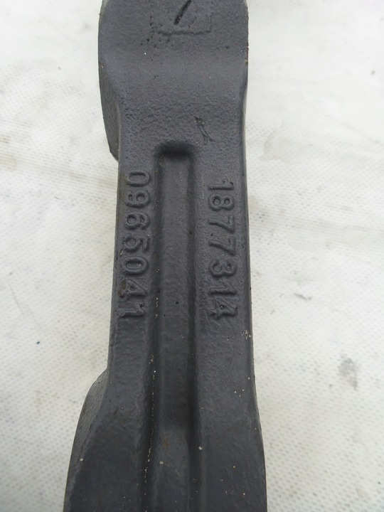 фото №3, Кріплення стабілізатора амортизатора daf 106 6x2