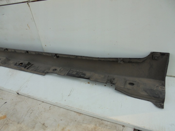 фото №7, Toyota avensis iii t27 планка порогова права