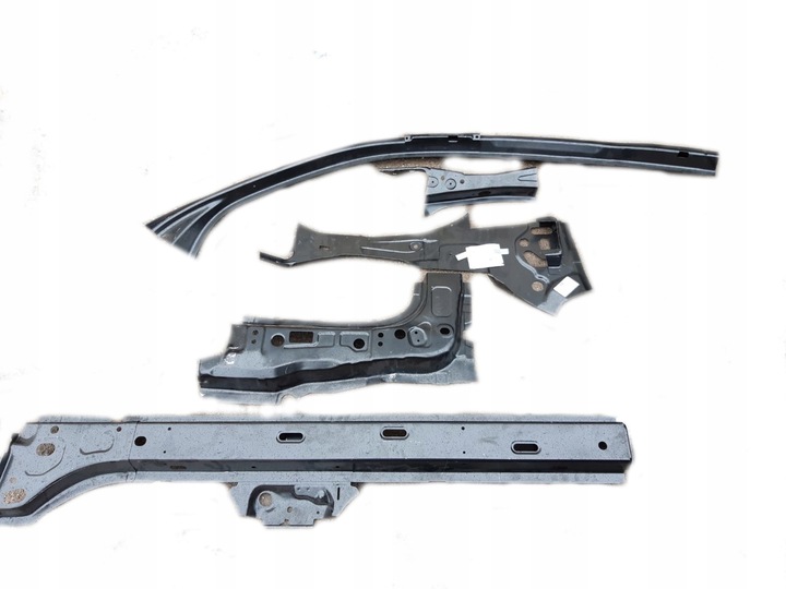 фото №1, Audi q2 81a802123 фартух обшивка крила