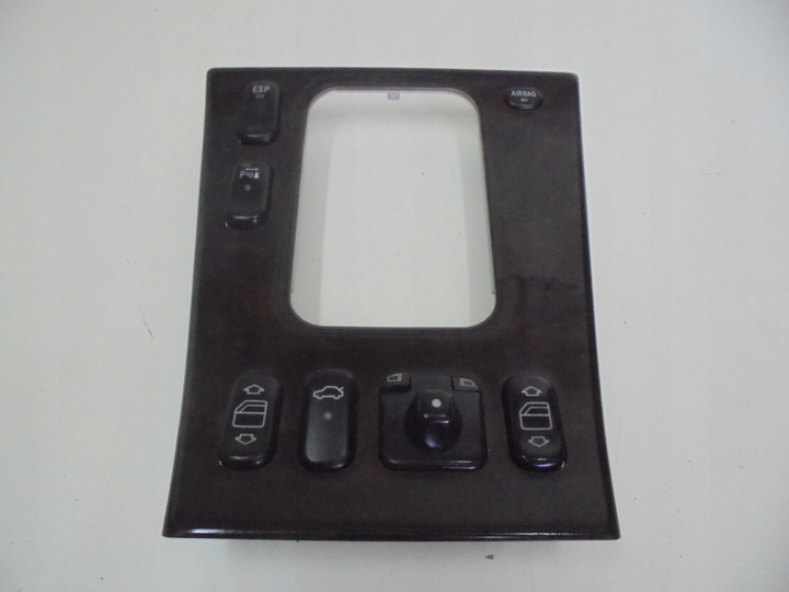 фото №1, Mercedes clk w208 - панель