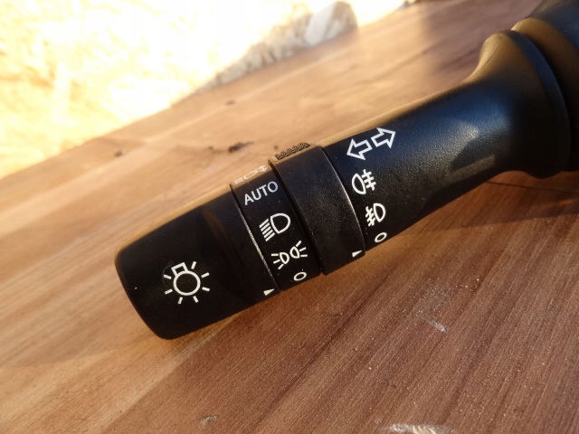 фото №2, Kia rio iv 2013 переключатель света левый оригинал