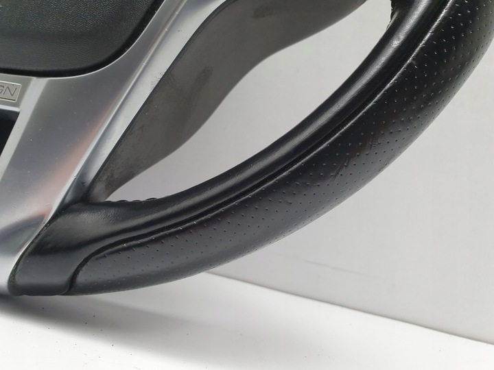 фото №9, Volvo xc60 s60 ii v60 r design r-дизайн кермо шкіряний шкіра подушка