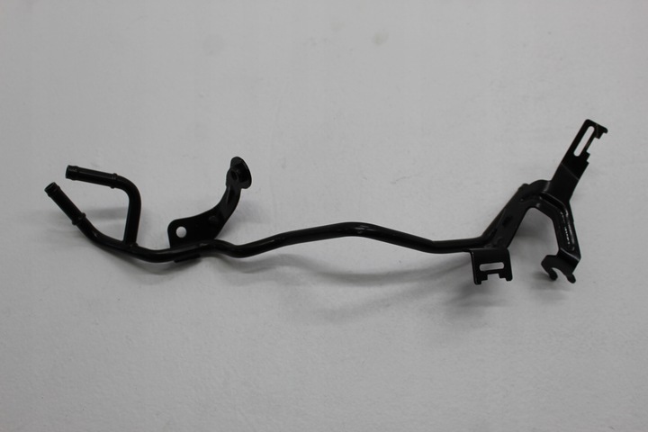 фото №1, Vw t-roc 2.0 tdi шланг трубка воды 04l121070ab