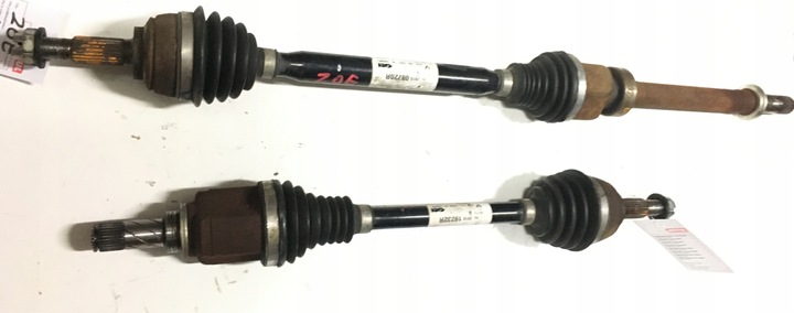 фото №1, Renault zoe полуось правая 391008720r