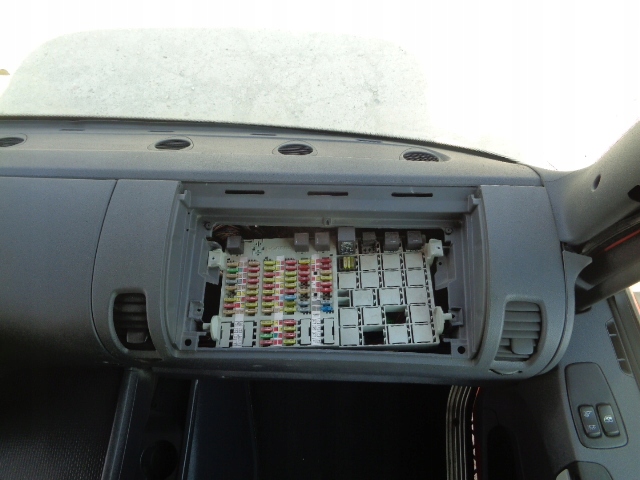 фото №8, Scania r xpi евро 5 панель консоль капот