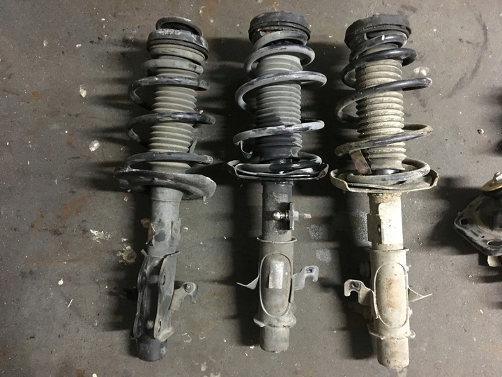 фото №1, Camaro ss 10-15 амортизатор левый перед переднее пружина