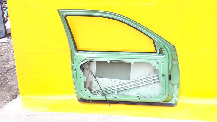 фото №10, Двери левые перед vw golf iv 3d дверь 98-04r зелёный la6p