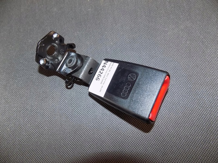 фото №1, Audi a7 4g застёжка замок ремня 4g8857739