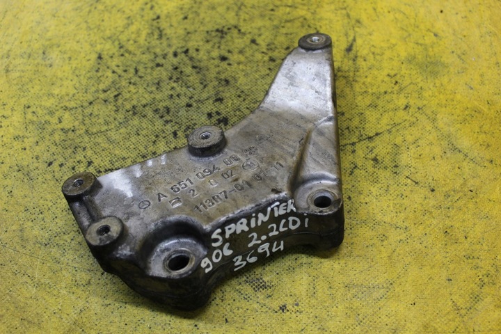 фото №2, Лапи двигателя sprinter 906 2.2 cdi a6510940039