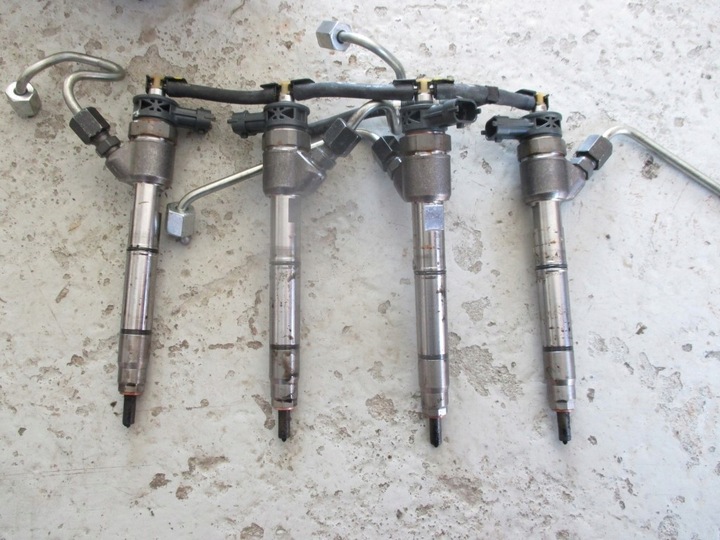 фото №1, Инжектор hyundai 1.6 1.7 crdi 0445110589