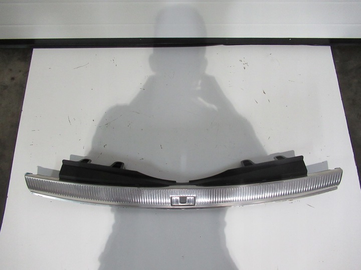 фото №1, Защита порога багажника audi q7 хром 4l0864483