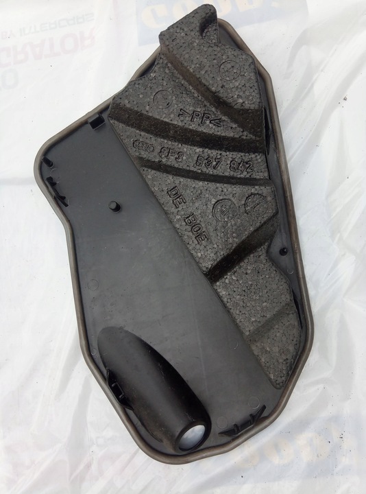 фото №4, Заглушка защита дверь 8p3837916b audi a3