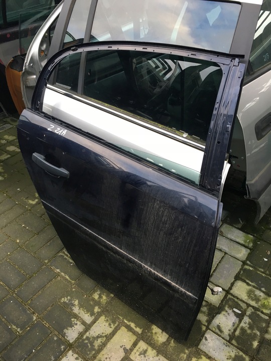 фото №1, Opel vectra c sedan дверь зад правые z21a