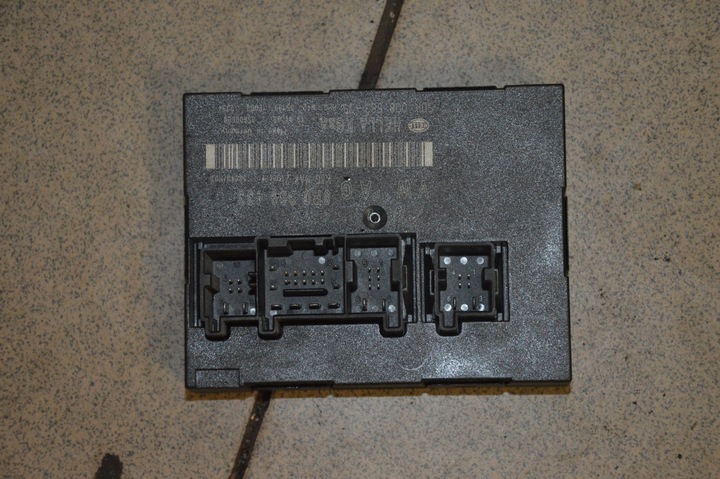 фото №1, Audi a3 8p 3d модуль комфорту 8p0959433