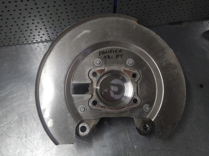 фото №1, Pacifica 2017 2018 2019 2020 поворотный кулак зад правые