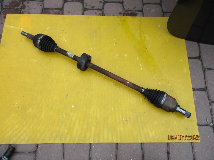 фото №1, Dacia logan ii 0.9 піввісь права сторона перед