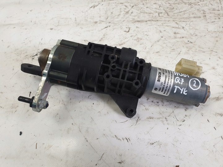 фото №1, Audi q7 ii 4m 4m0 15-19r двигатель задней крышки зад