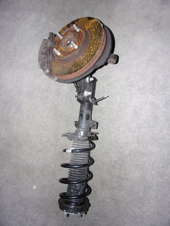 фото №1, Ford fiesta mk8 амортизатор поворотный кулак правая !!