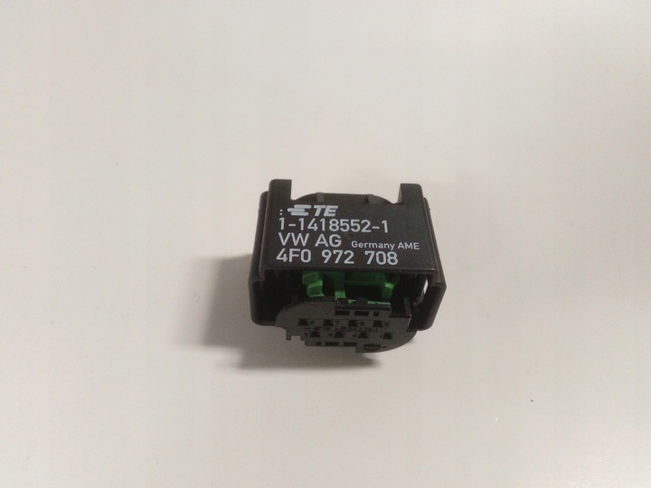 фото №13, Разъём штекер радара дистроник 4f0972708 vag