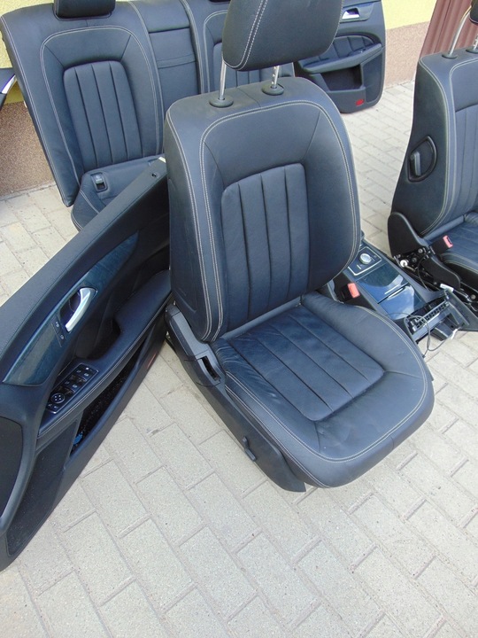 фото №5, Mercedes cls w218 рестайлинг сиденья диван обшивки amg