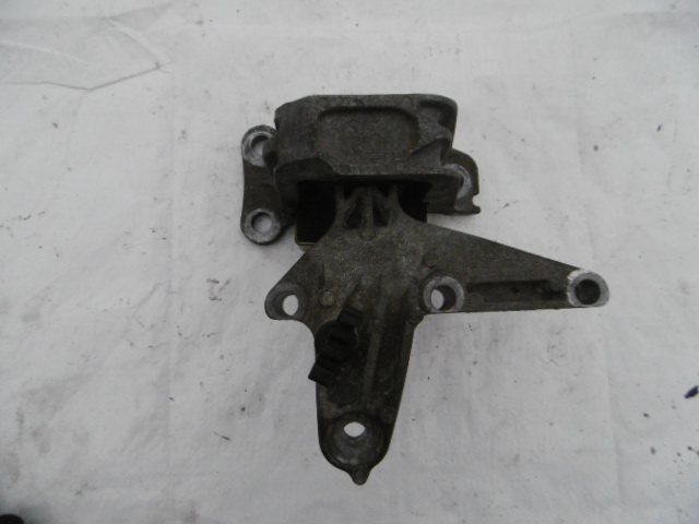 фото №1, Megane scenic iii 1.5 dci лапи двигателя подушка