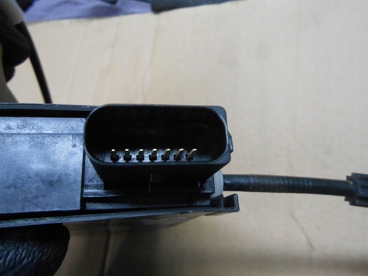 фото №7, Peugeot 308 t9 ii замок дверь перед