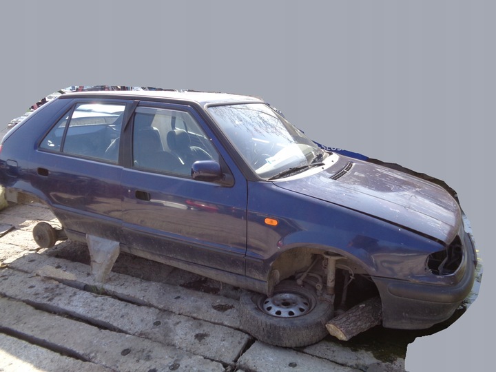фото №7, Кріплення полиці багажника праві skoda felicia 5d
