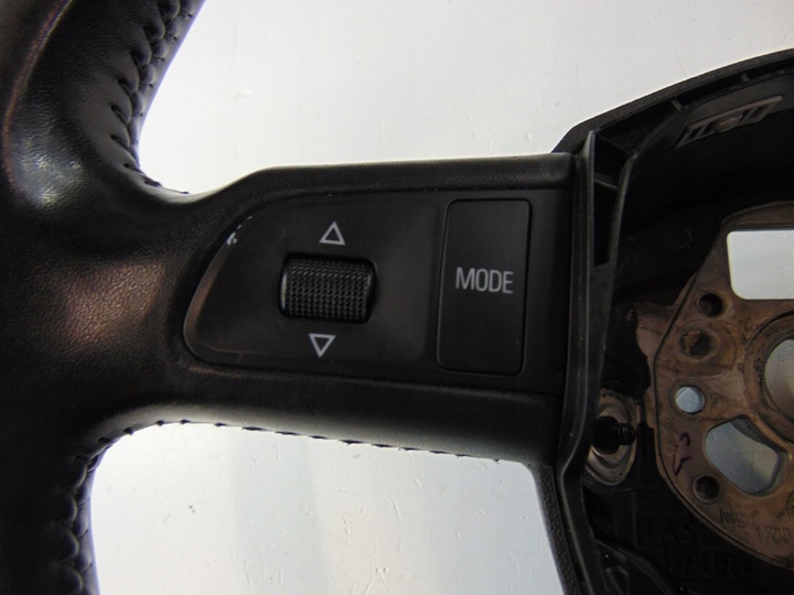 фото №10, Руль кожа audi a6 c6 4f0419091db 1kt