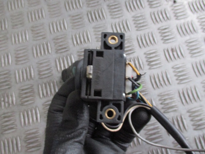 фото №8, Переключатель поворотов scania 4 95-04r 1402449
