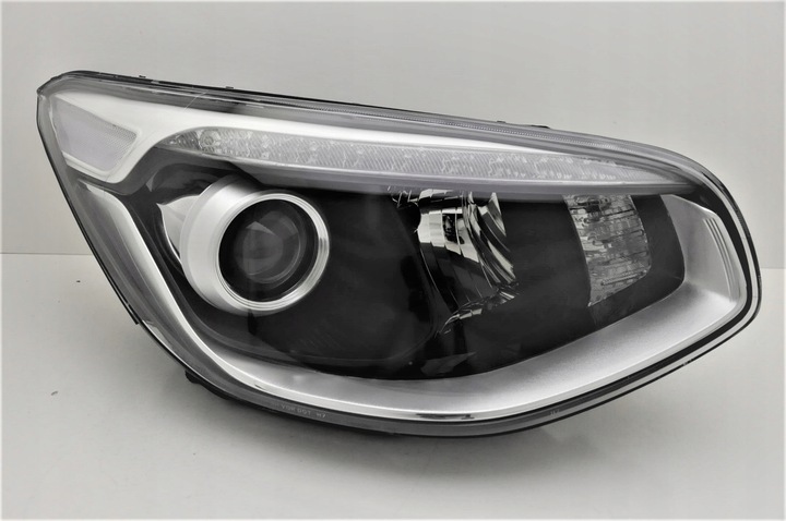 фото №2, Kia soul od 2016- фара правые новый h7 h7 led ^