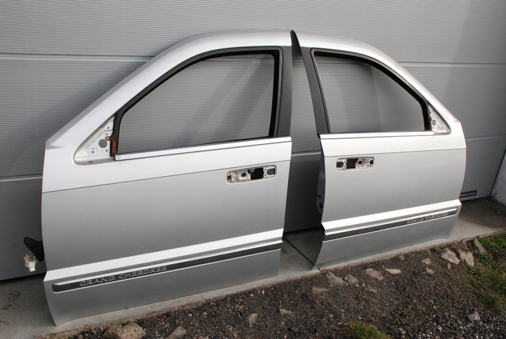 фото №2, Дверь l/p перед идеальное состояние jeep grand cherokee wk 05-10