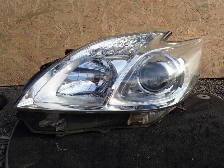 фото №1, Лампа левая фара левый toyota prius 3 iii рестайлинг